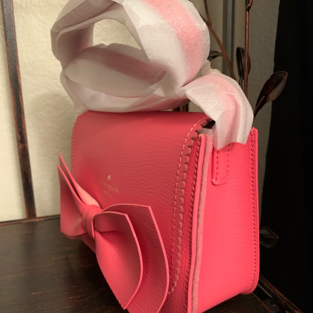Guava hanni Vanderbilt place Kate Spade crossbody - Picture 2 of 8